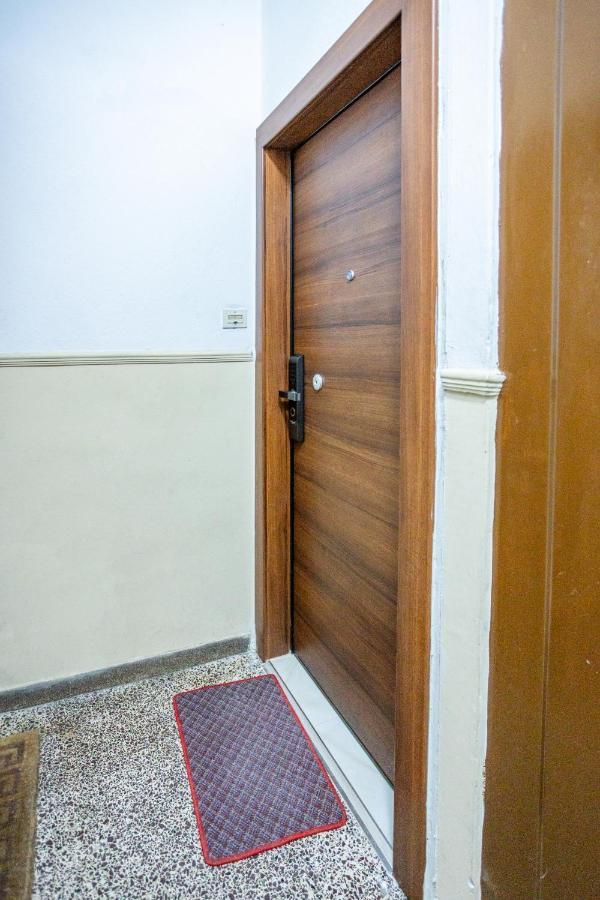 Luxury Downtown Apartment Z1 Салоники Экстерьер фото